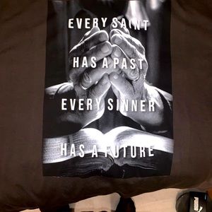 Brand new popular poisom tshirt